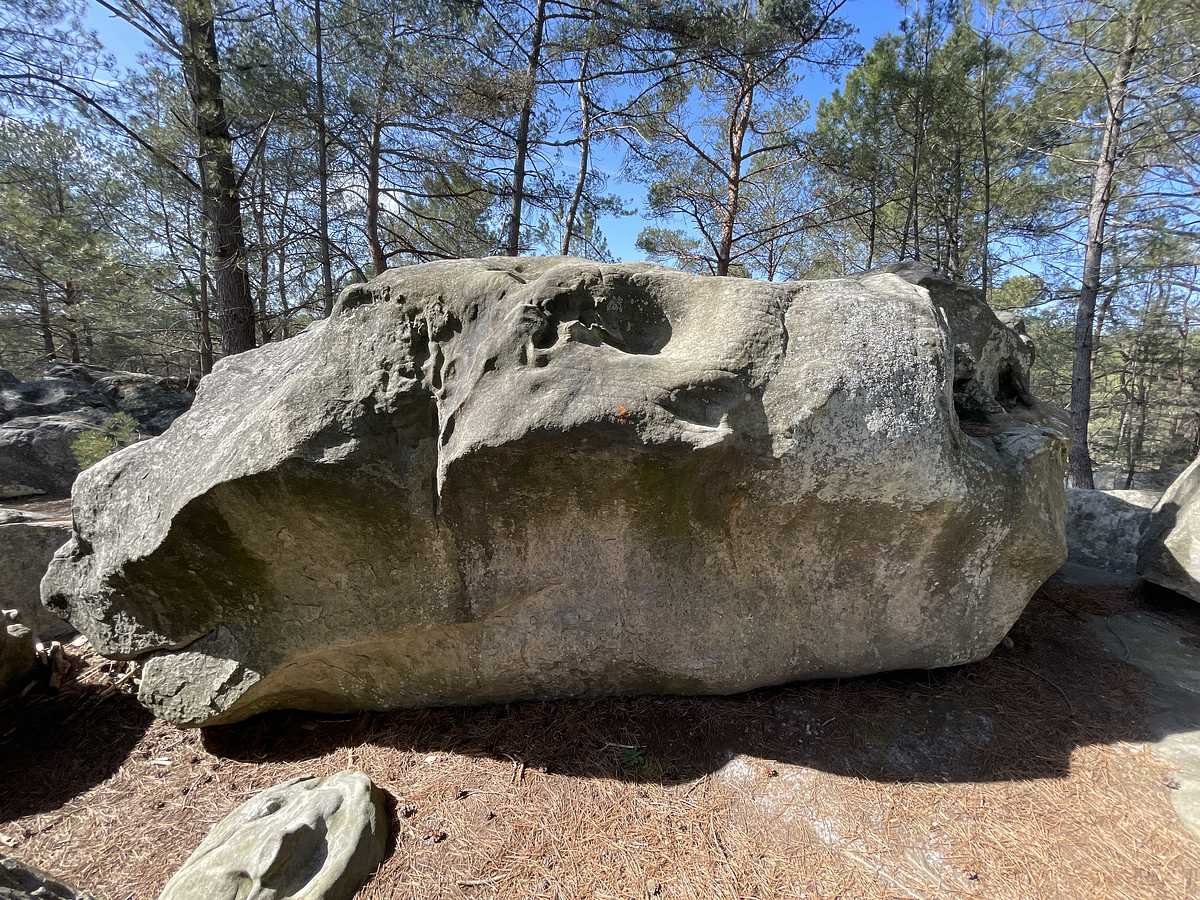 Le Soubassement – 95.2