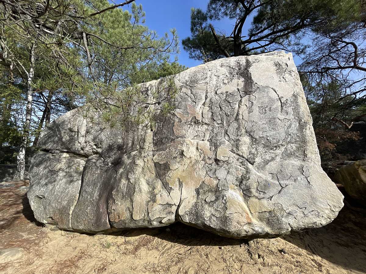 La Fissure du Cube – Secteur Rocher Fin