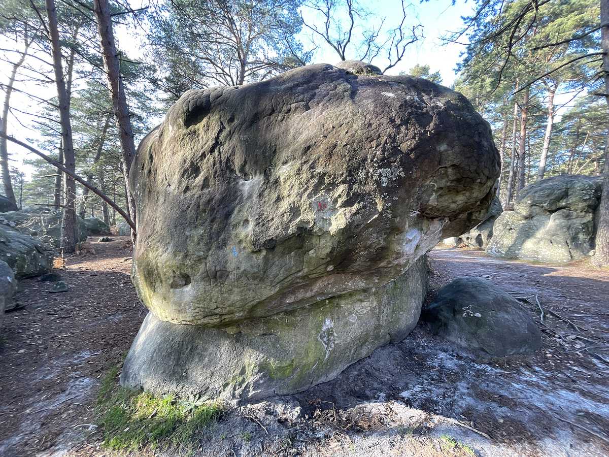 La Longe – Rocher Saint-Germain Est