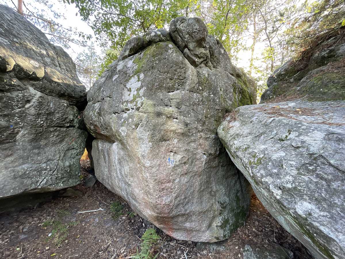 L'Angle Mystère – Corne-Biche