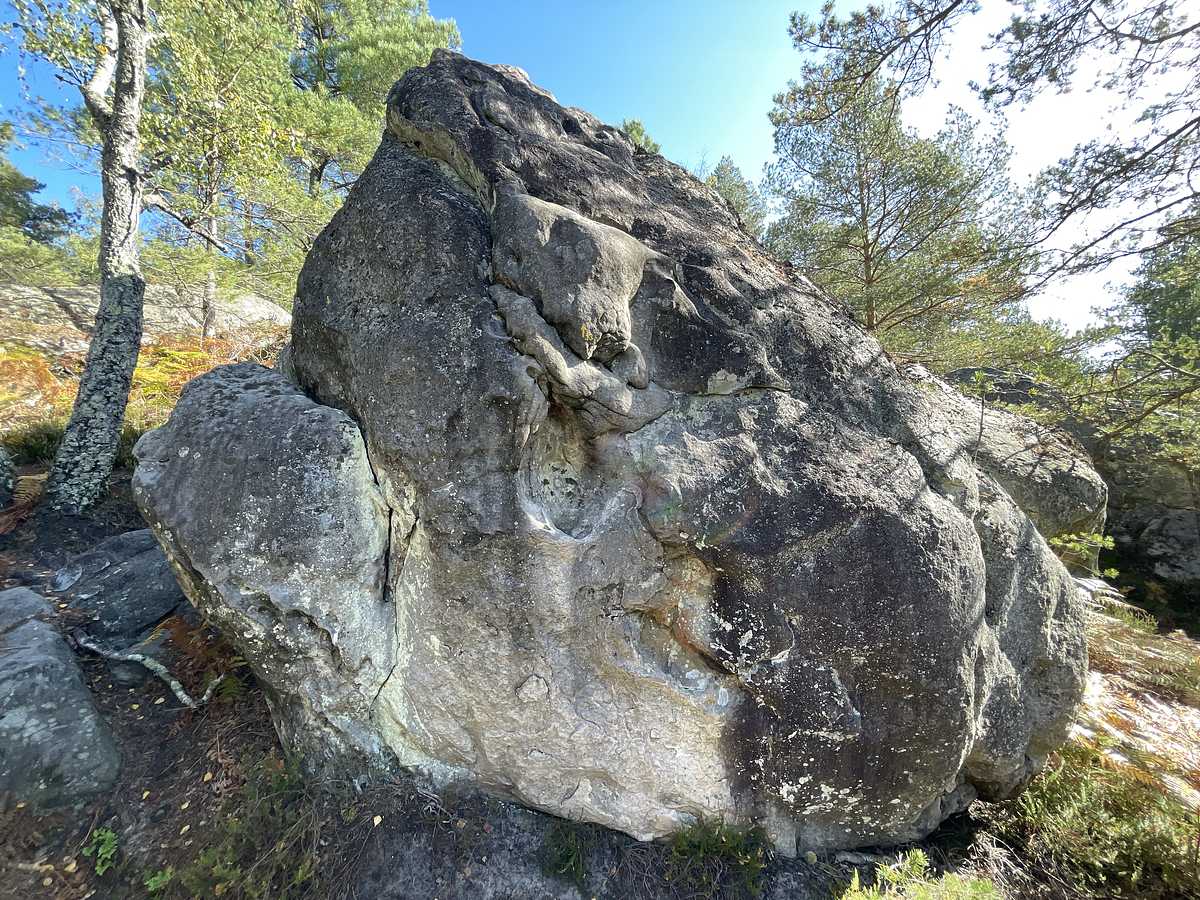 Circuit jaune n° 13 – Rocher de la Reine