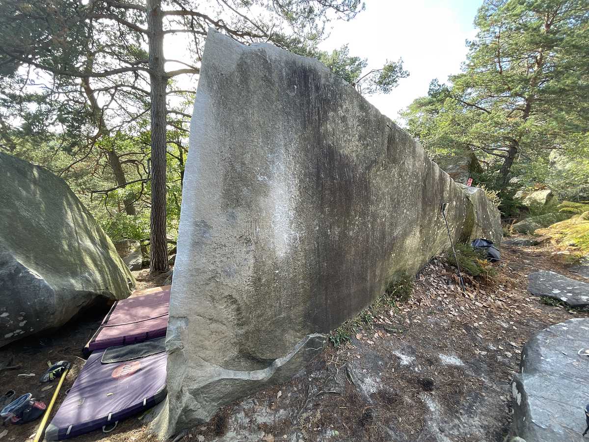 L'Angle Allain – Cuvier Rempart