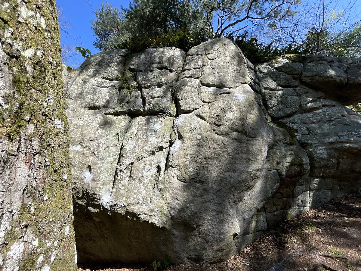 Caprice des Lieux – Rocher Gréau